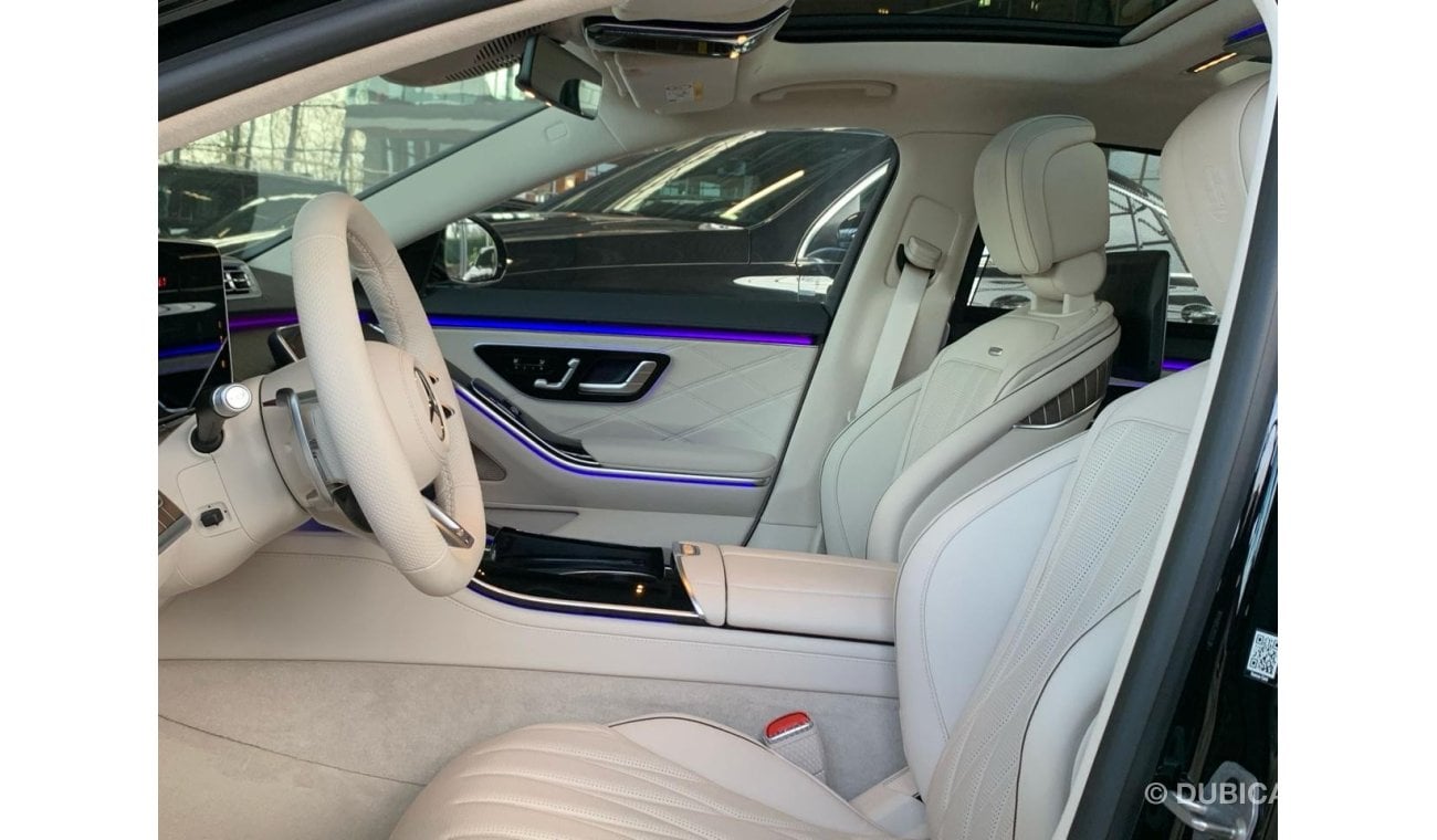 مرسيدس بنز S 63 AMG AMG (ليلي وأنيق، ديكور) * زنبرك هوائي * محور خلفي * كاميرا 360 درجة * شاشة عرض ثلاثية الأبعاد * شاشة