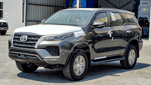 Toyota Fortuner 2.7L V4 PETROL EXR-AT