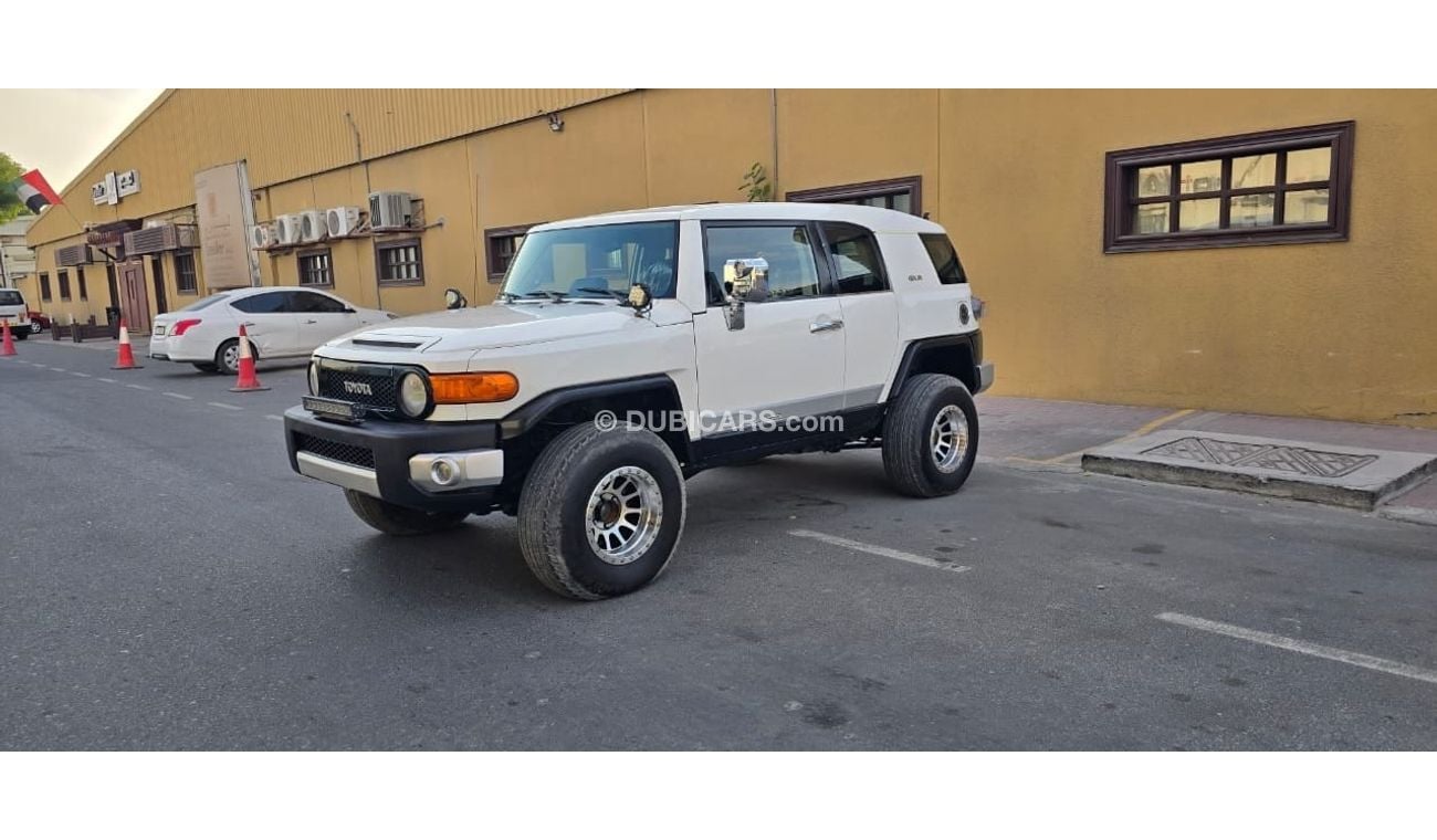 Toyota FJ Cruiser GXR 4.0L A/T