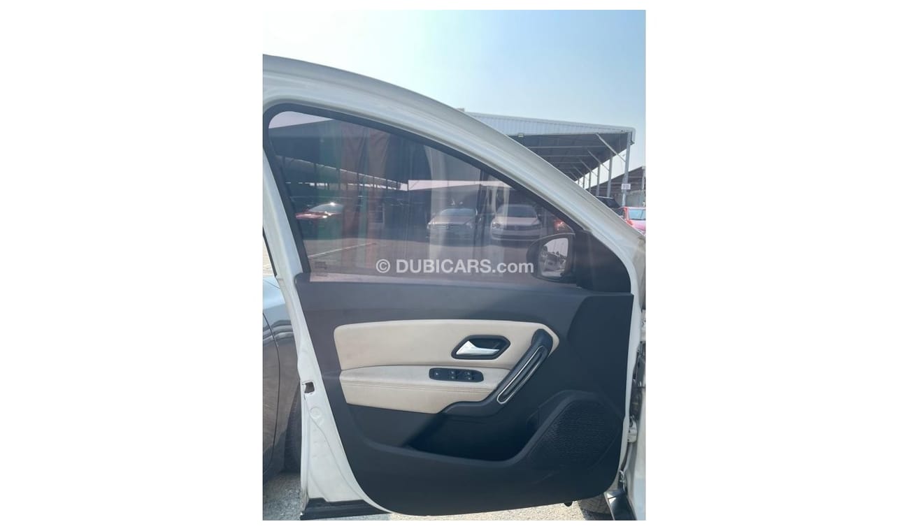 Renault Duster SE Plus