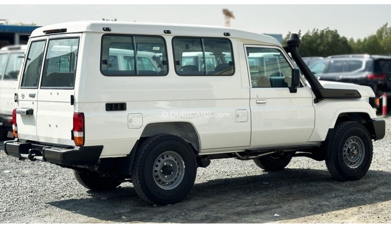 Toyota Land Cruiser Hard Top Land cruiser lc78 DIESEL 4.5L V8 hard top 3 doors MY 2024