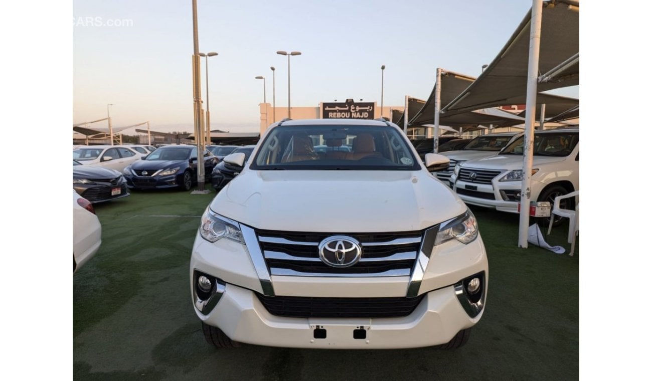 تويوتا فورتونر 2019 TOYOTA FORTUNER V6 GXR 4.0L (278 HP) - Automatic . Gasoline . Four Wheel Drive . clean car no a