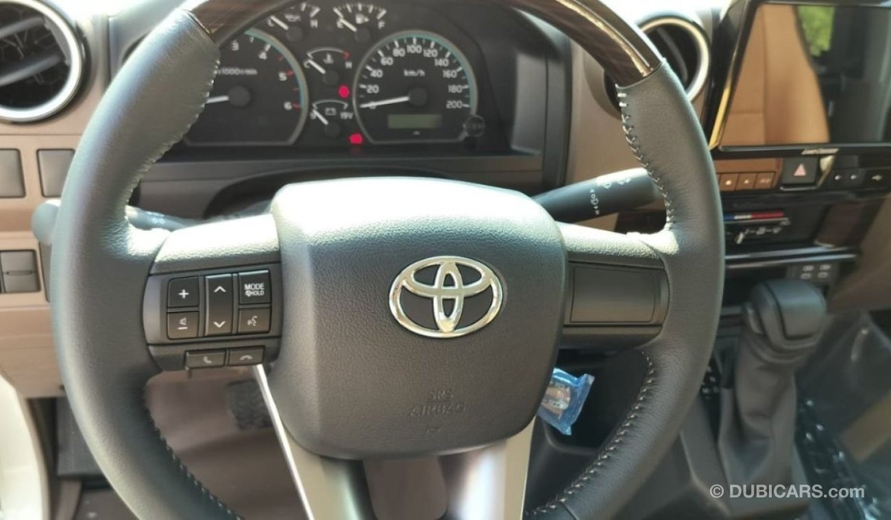 تويوتا لاند كروزر بيك آب TOYOTA LAND CRUISER DOUBLE CAB PICKUP 2.8L A/T EXPORT ONLY