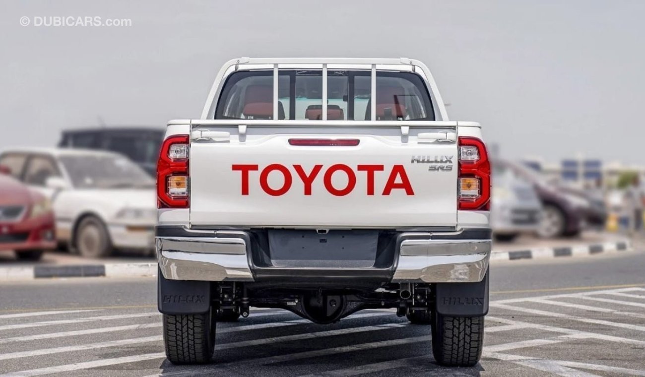 تويوتا هيلوكس (LHD) TOYOTA HILUX DC 2.7L SR5 MT 4X4 MY2024 – WHITE