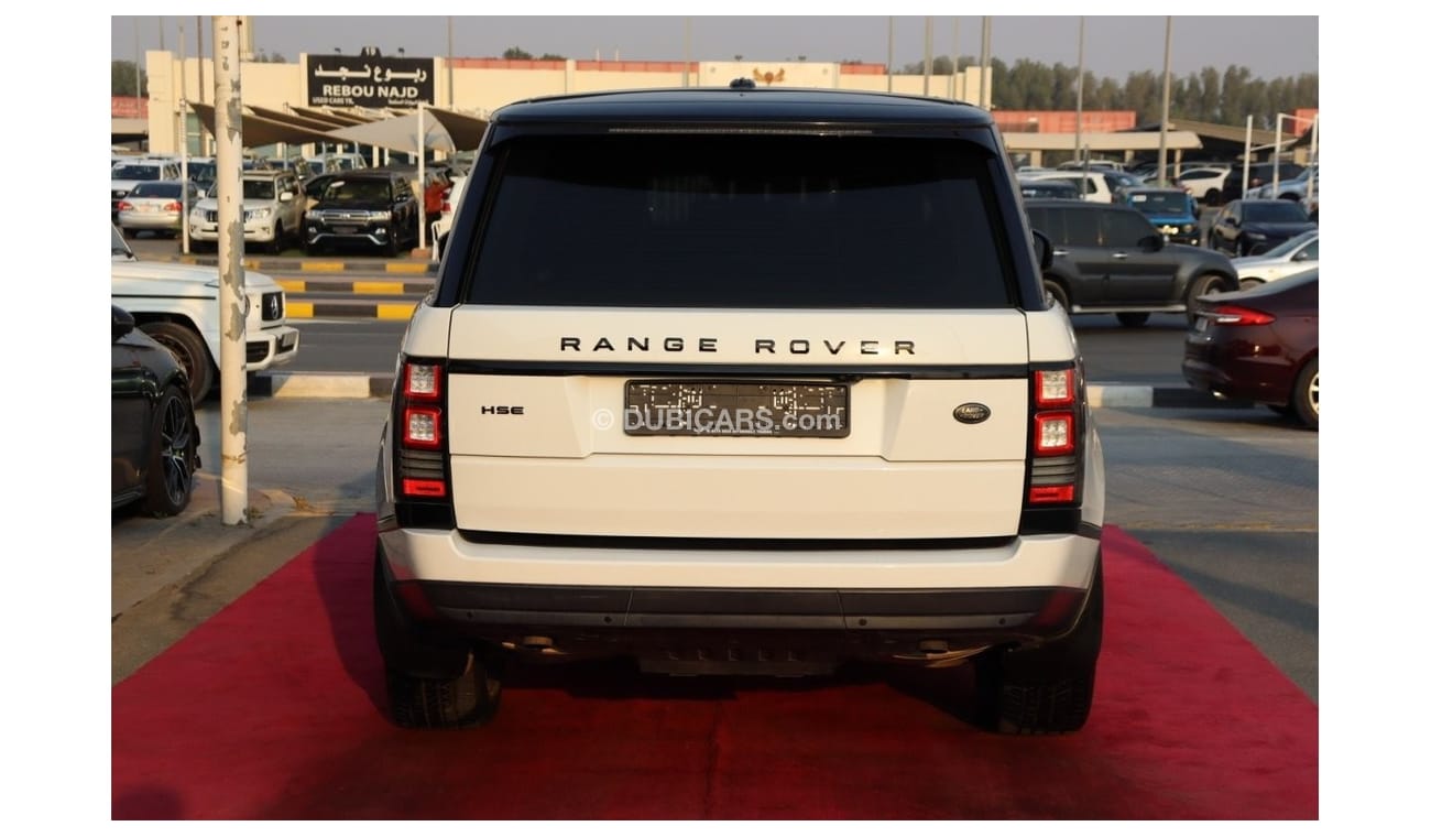 لاند روفر رينج روفر Range Rover Vogue HSE / 2016 / GCC / V8 / Free Accident