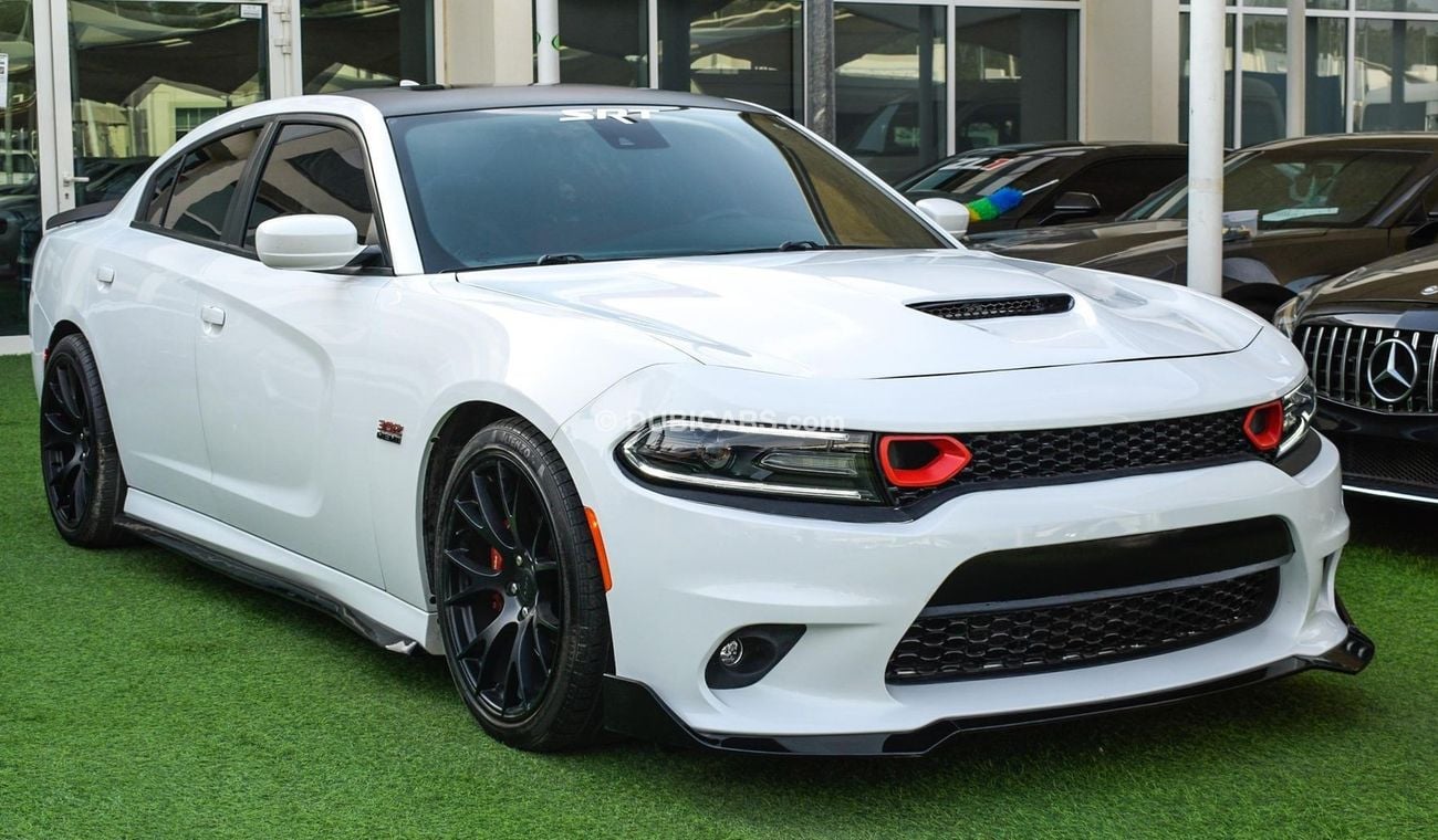 Dodge Charger SRT 392 HEMI