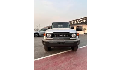 Toyota Land Cruiser Pick Up 4.0 L automatic withe dif lock