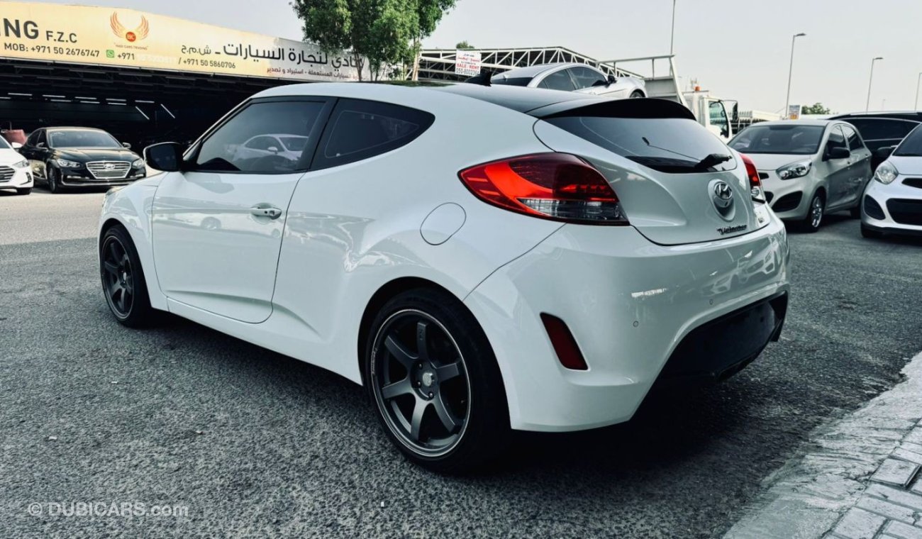 Hyundai Veloster