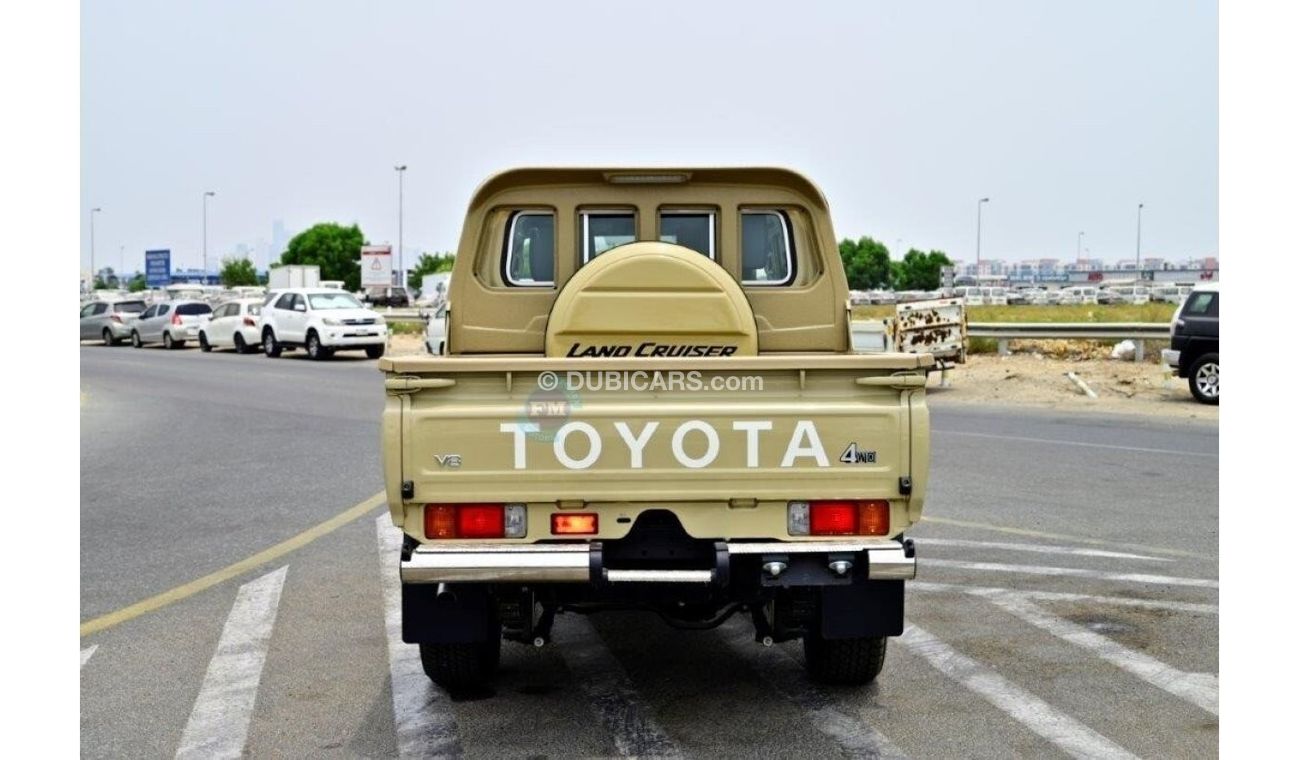 تويوتا لاند كروزر بيك آب 79 Double Cab Limited