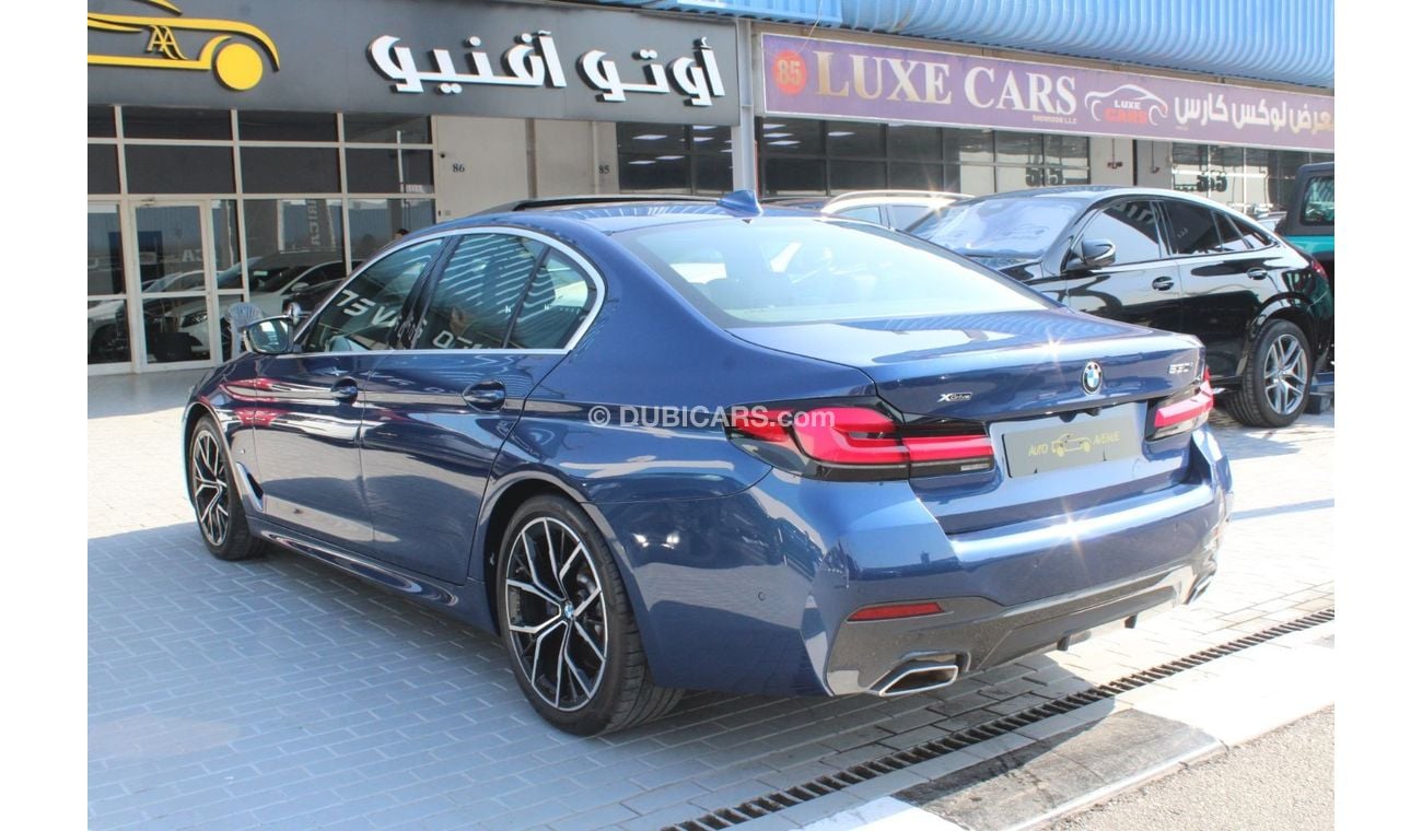 بي أم دبليو 530i Std 2.0L