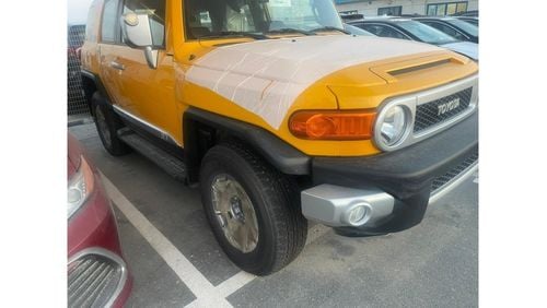 تويوتا إف جي كروزر 2023 TOYOTA FJ CRUISER 4.0L PETROL AUTOMATIC ZERO KM