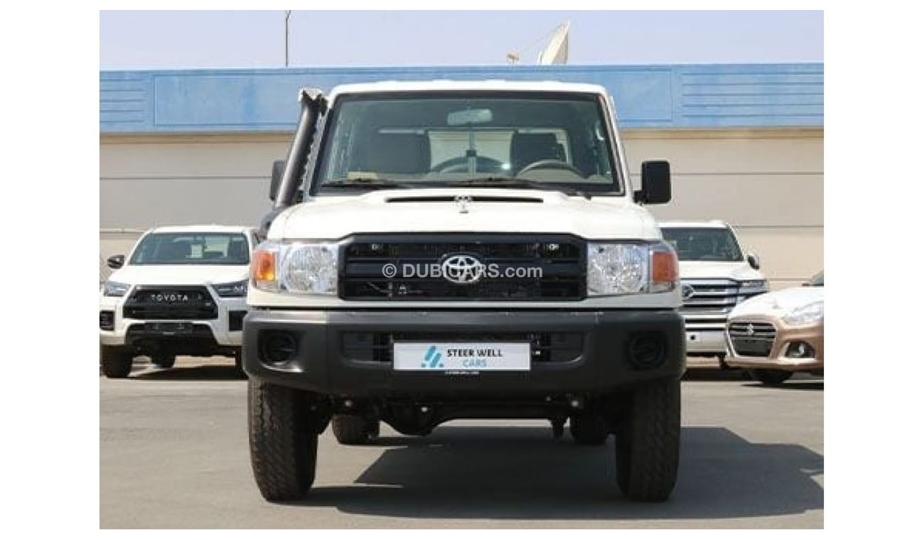 تويوتا لاند كروزر بيك آب DC LOWEST PRICE 2022 | LC 79 D/C PICKUP DSL 4.5L V8 WITH POWER WINDOWS EXPORT ONLY