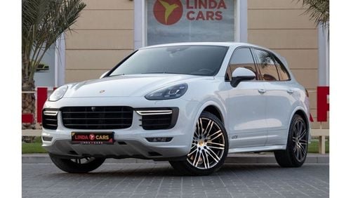 بورش كايان GTS 3.6L Porsche Cayenne GTS 2016 GCC under Warranty with Flexible Down-Payment.