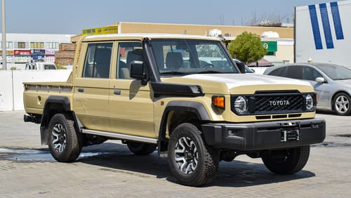 تويوتا لاند كروزر بيك آب 4.0L Double Cabin Auto Transmission