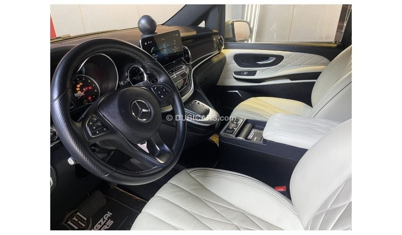 Mercedes-Benz V 250 4,380 PM I Partition I Comfort I Immaculate Condition