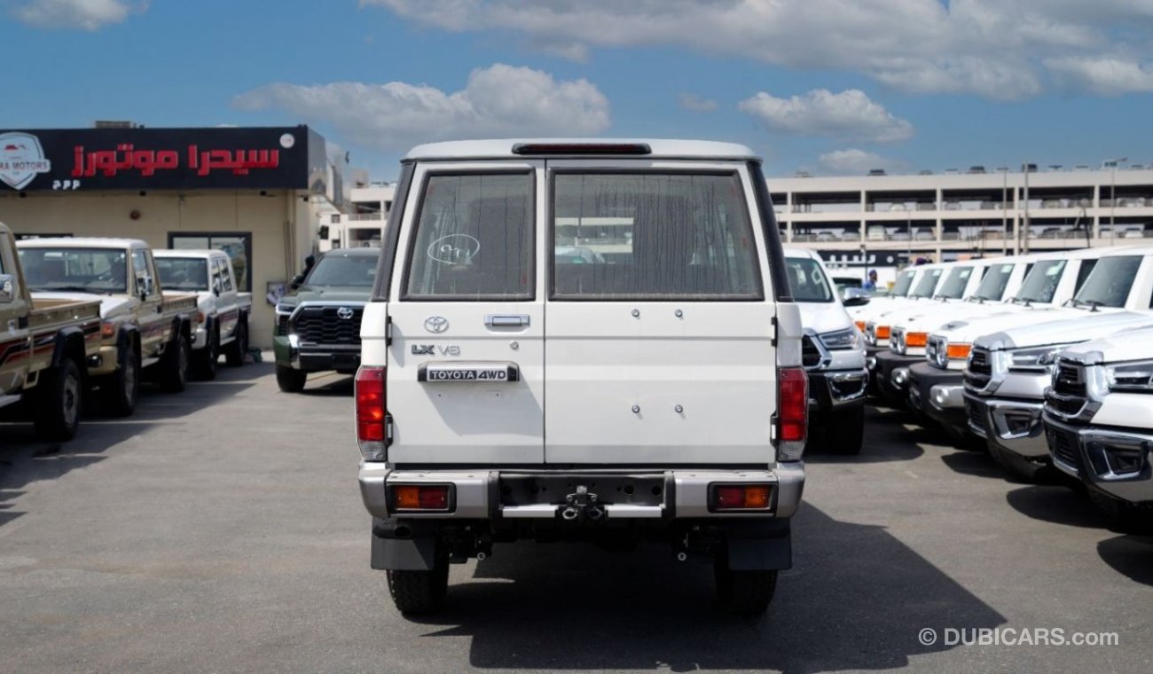 تويوتا لاند كروزر هارد توب Toyota Land Cruiser Hard Top 2023 YM LC 76 Petrol 4.0 Ltr 5 Door