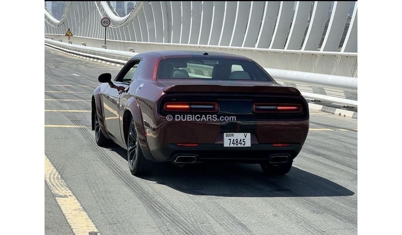 Dodge Challenger R/T 5.7L (370 HP)