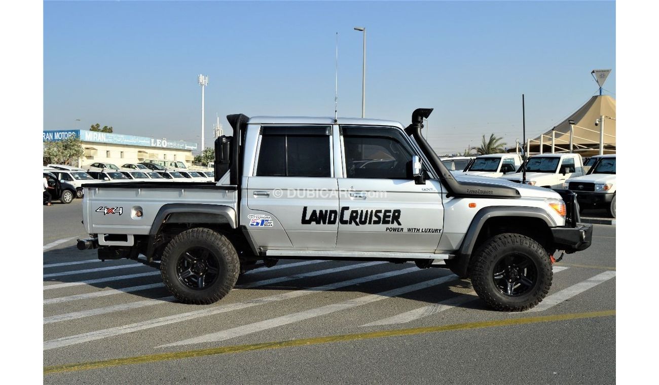 تويوتا لاند كروزر بيك آب 2013 TOYOTA LAND CRUISER DOUBLE GXL