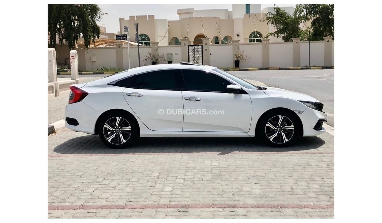 Honda Civic LX HONDA CIVIC 2020 1.6L ,GCC Specs / Sunroof