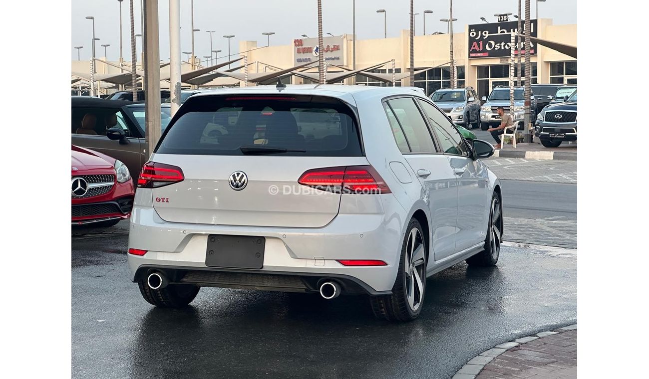 فولكس واجن جولف GTI GTI P1 Volkswagen Golf GTi _GCC_2019_Excellent Condition _Full option