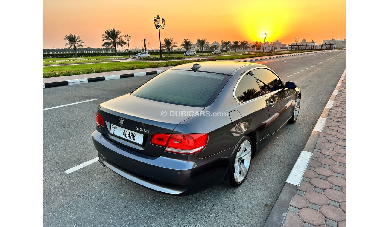 BMW 330i