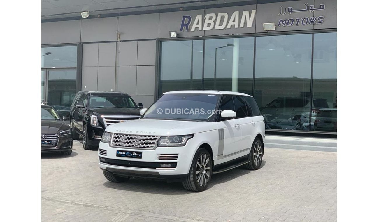 لاند روفر رينج روفر Range rover SE 2016 V8 GCC Good Conditions