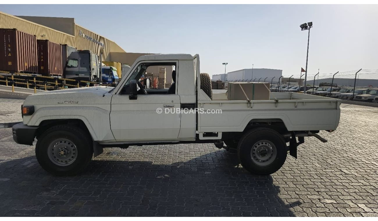 Toyota Land Cruiser Pick Up 79 Single Cab 2.8L Auto Diesel