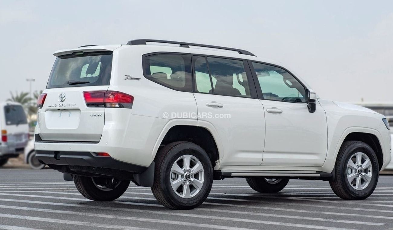 Toyota Land Cruiser LC300 GXR 3.3D AT MY2024 – WHITE