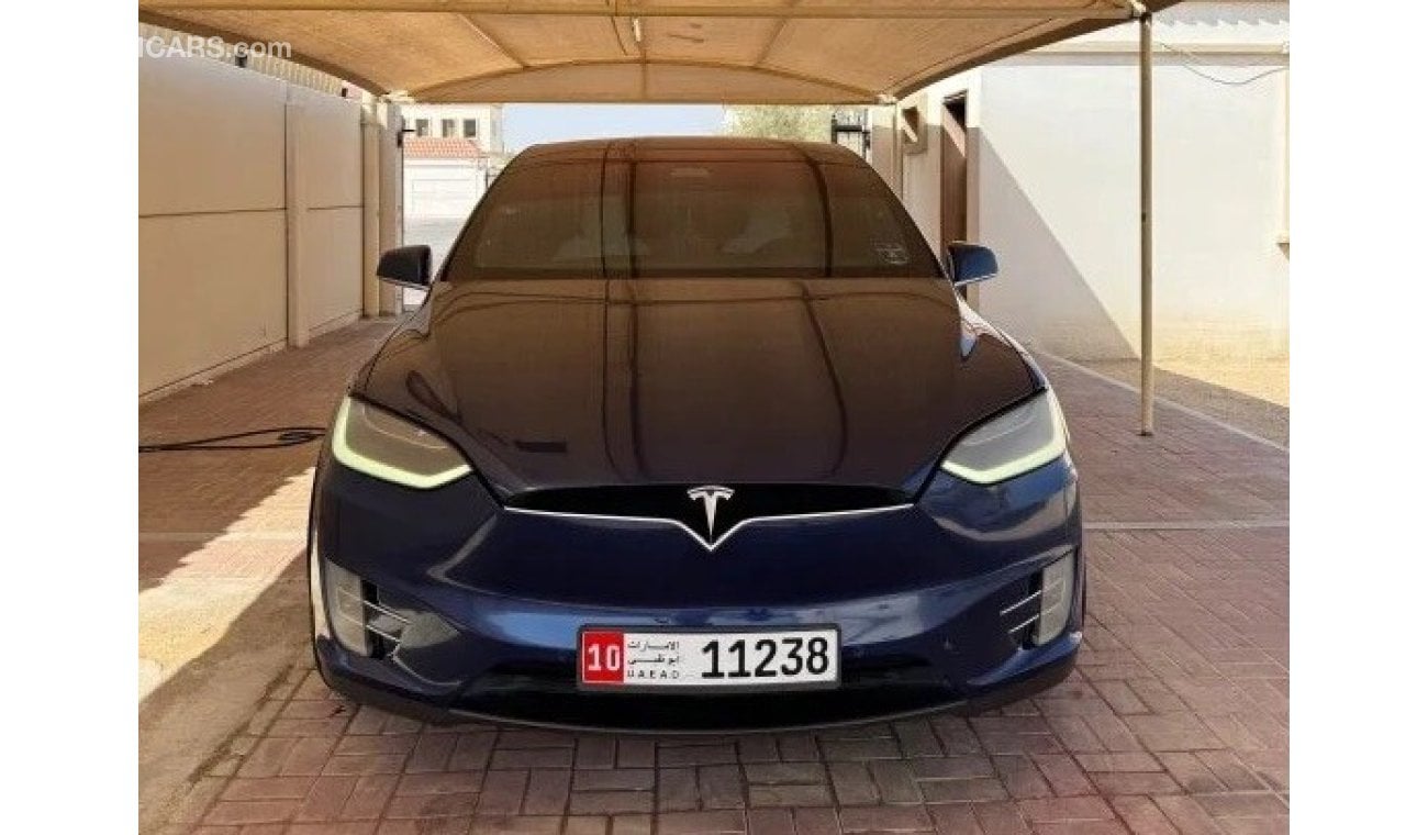 Tesla Model X تسلا مودل اكس