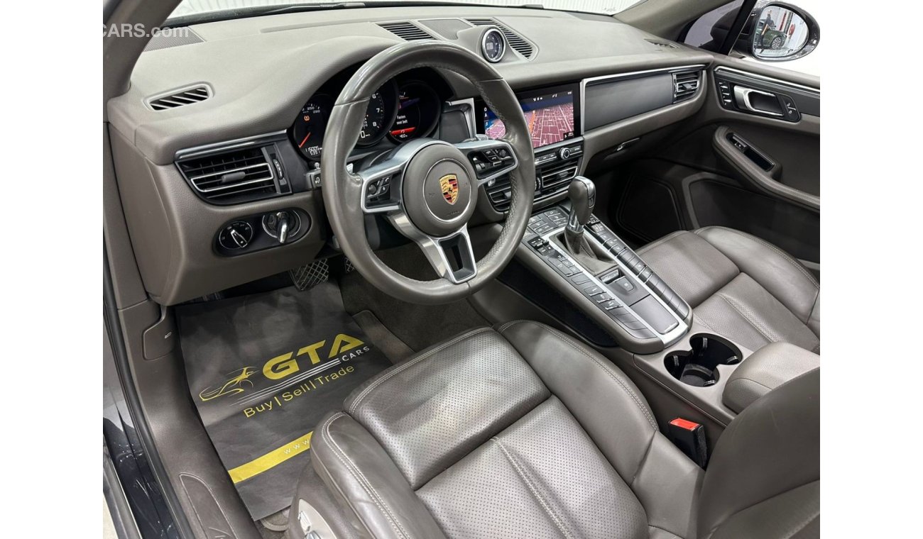 Porsche Macan std 2020 Porsche Macan , Porsche Warranty Valid Till Sep 2024 ,Full Service History, GCC