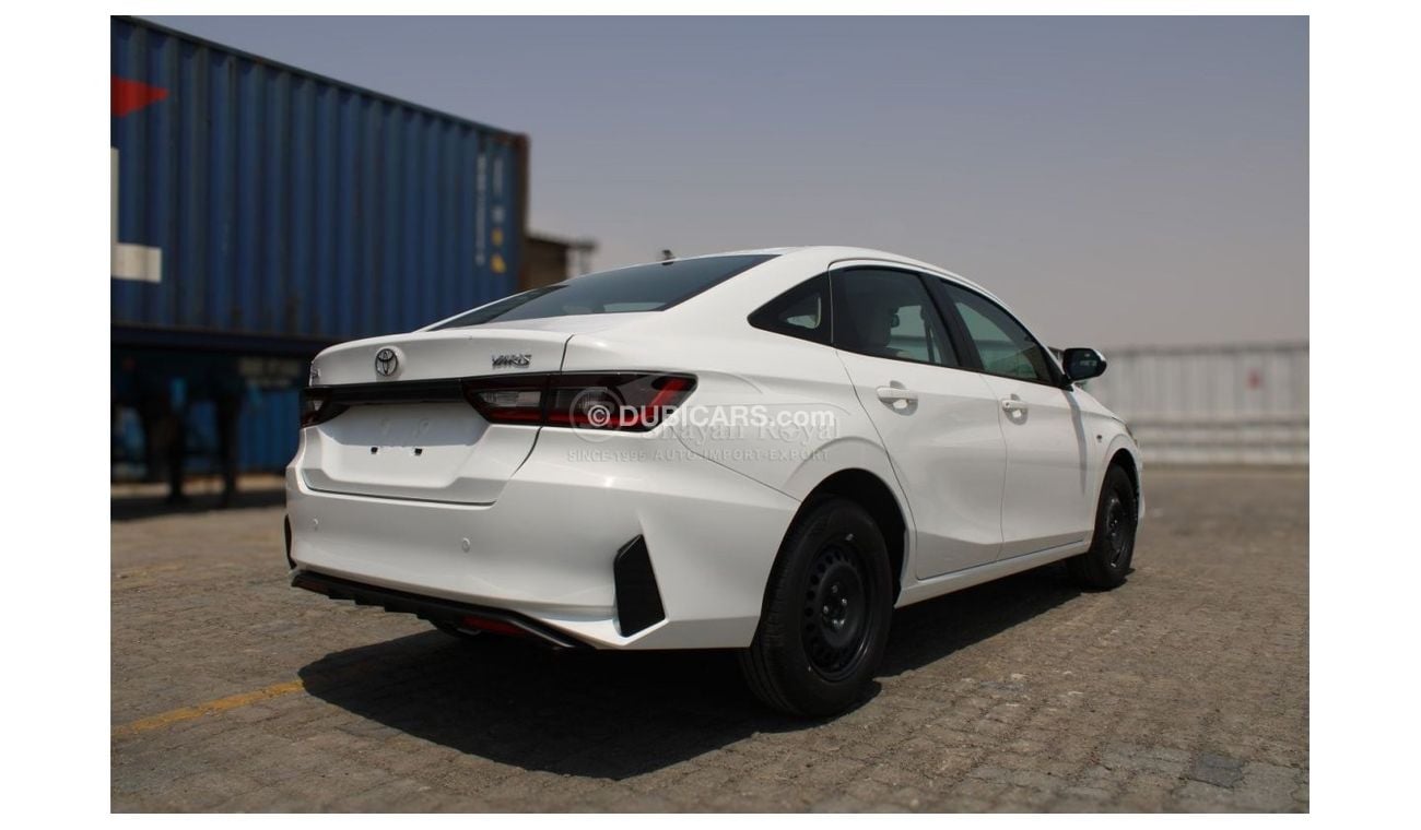 تويوتا يارس NEW LHD 1.5L PETROL SEDAN E AT 2024MY (GCC SPEC)