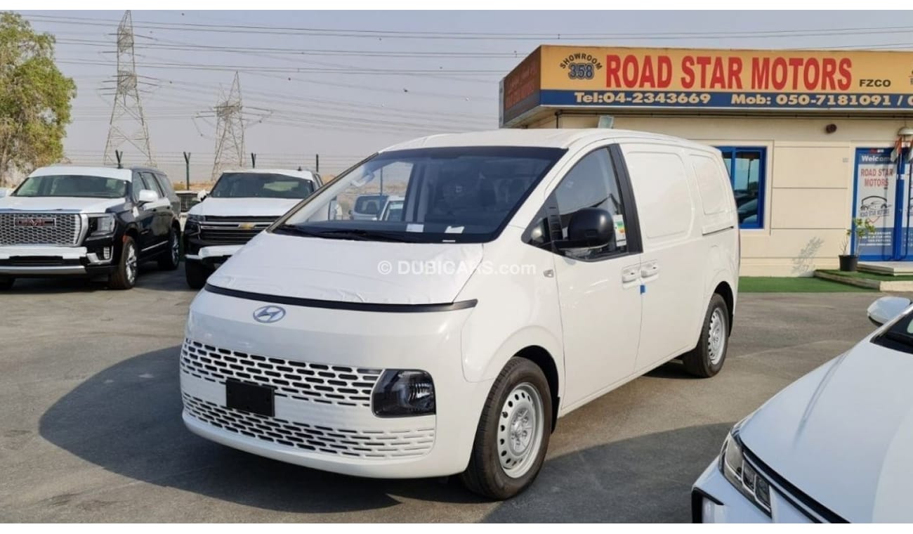 Hyundai Staria Staria Cargo Van - Automatic Transmission - Gasolin Engine 3.5 V6 - GCC