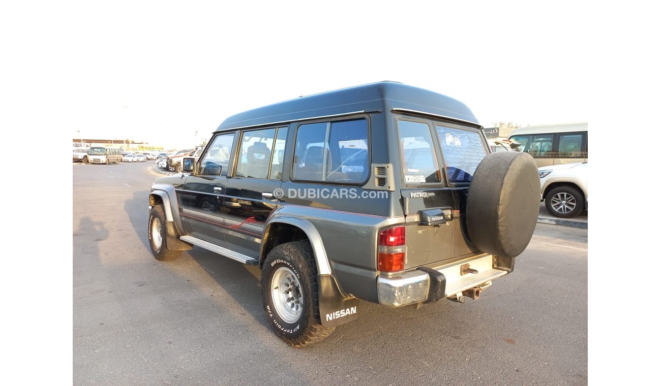 Nissan Patrol NISSAN PATROL RIGHT HAND DRIVE (PM1051)