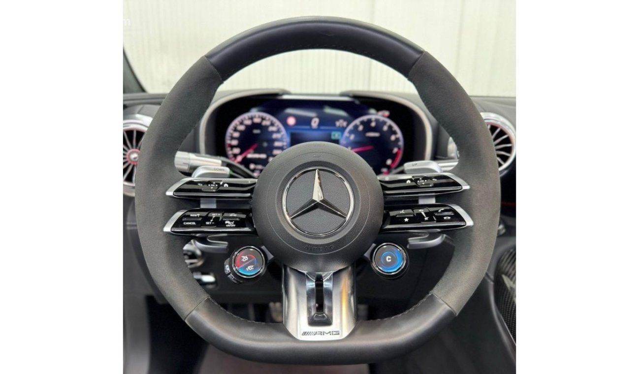 مرسيدس بنز SL 63 AMG 2022 Mercedes-Benz SL63 AMG 4MATIC+, Mar 2026 GARGASH  Warranty + Service Package, Full History