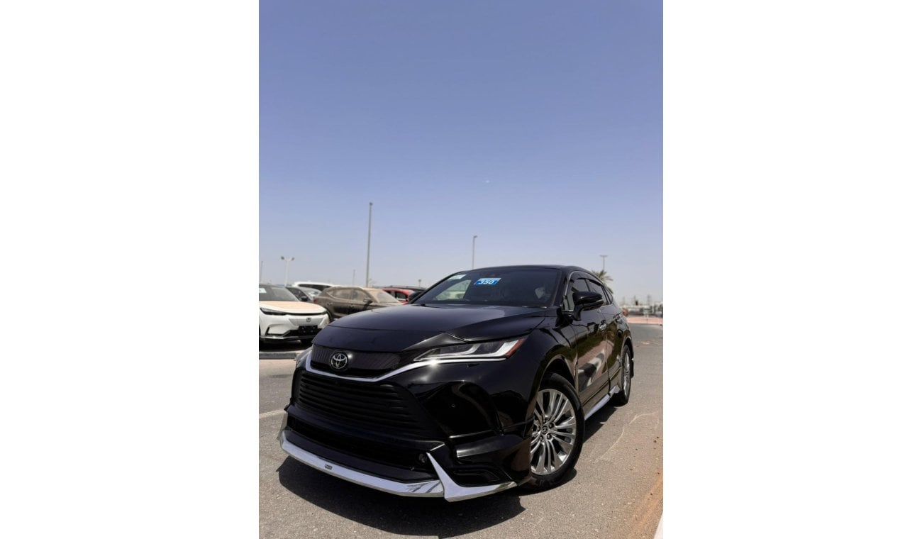 Toyota Harrier TOYOTA HARRIER NEW SHAPED BLACK 2023 (RIGHT HAND DRIVE)