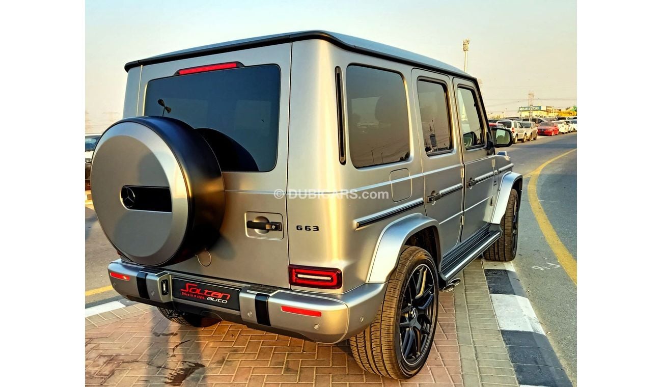 Mercedes-Benz G 63 AMG 4X4² Mercedes-Benz   AMG   G 63 2024 Model V8 Biturbo  Gray color