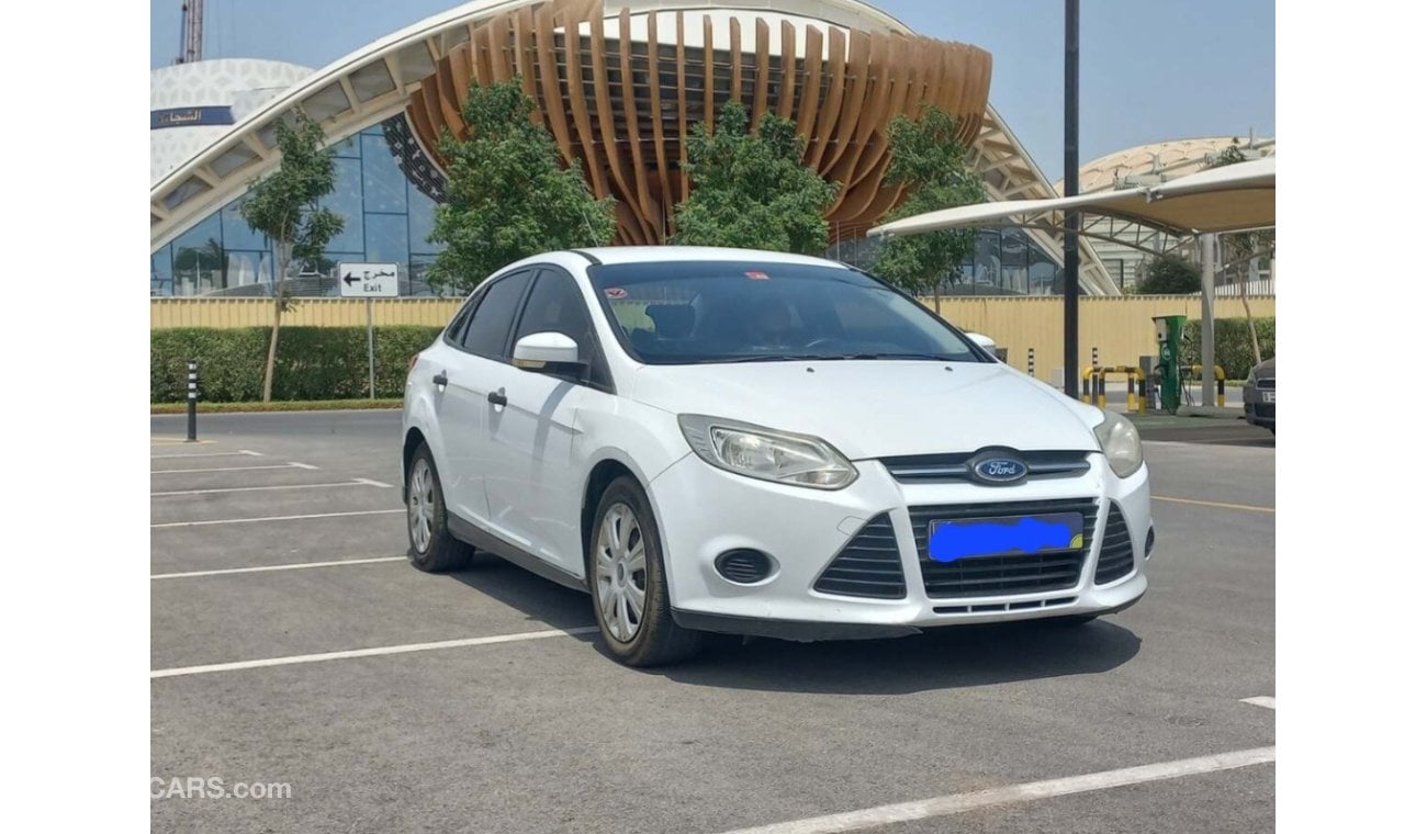 فورد فوكاس Ambiente 1.6L Sedan