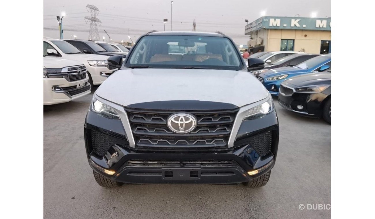 تويوتا فورتونر TOYOTA FORTUNER 2.7L MODEL 2023 GCC SPECS FOR EXPORT ONLY