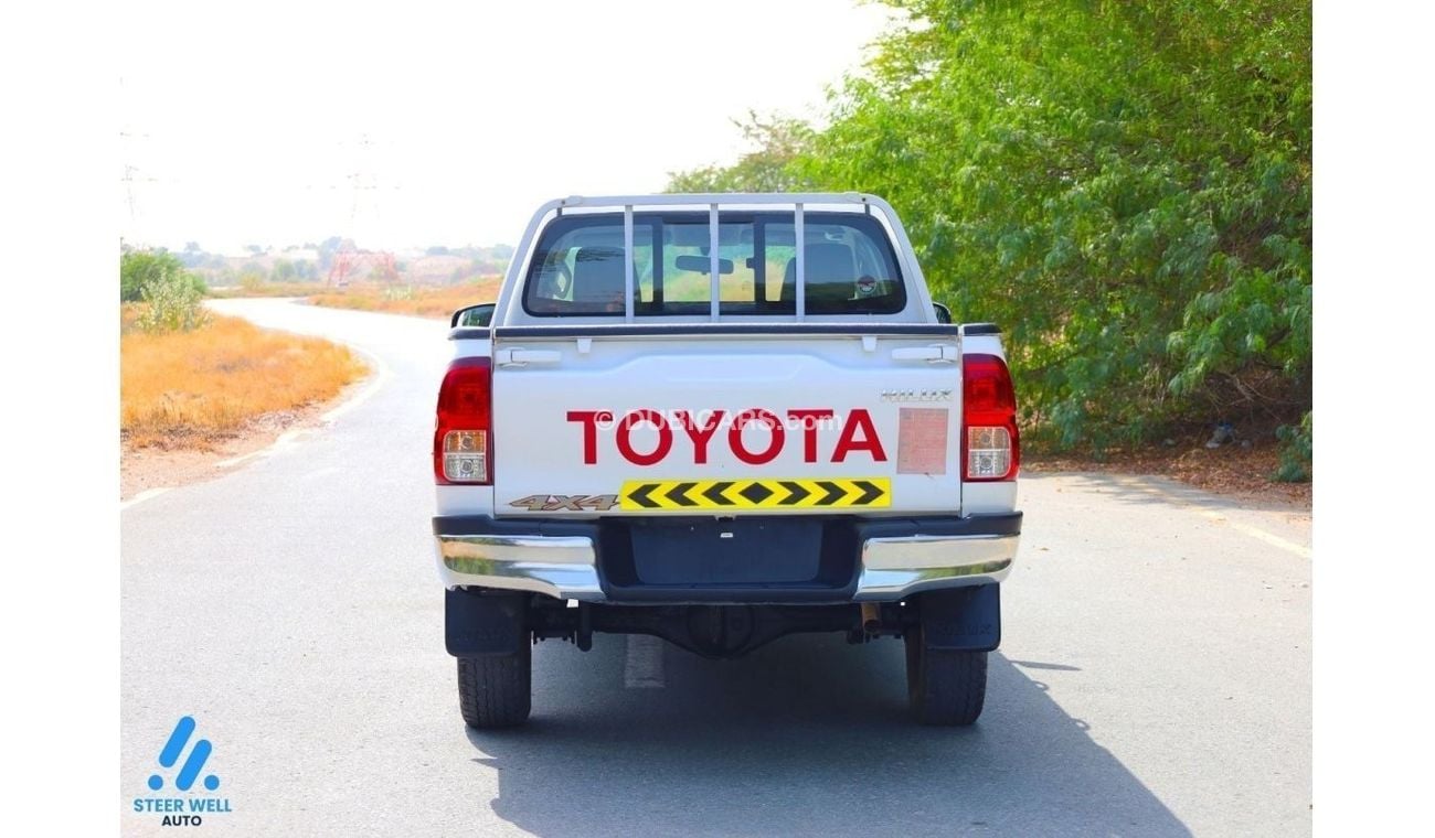 Toyota Hilux GL 2020 Double Cab Pick Up 2.7L 4WD A/T - GCC - Like New Condition - Book Now