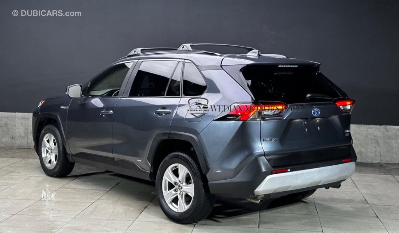 Toyota RAV4 2020 Hybrid XLE Full Option 4x4 AWD 2.5L V4 Top Of The Range