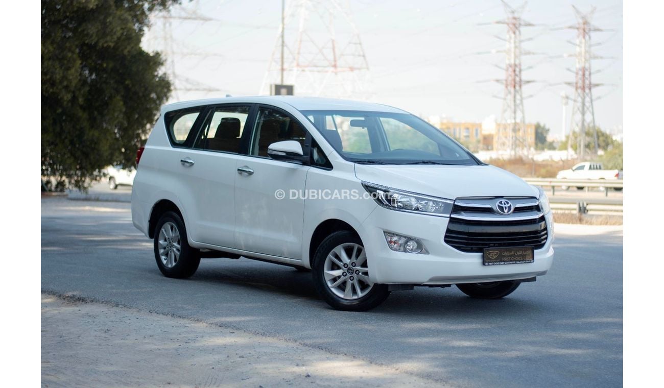 Toyota Innova SE+ 2.7L AED 1,121/month 2017 | TOYOTA INNOVA | SE+ GCC SPECS | 7-SEATER | T23150