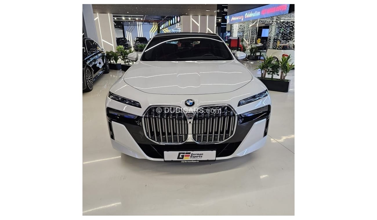 بي أم دبليو 740Li 740I M KIT 2023 GCC 5 YEARS DEALER WARRANTY AND SERVICE