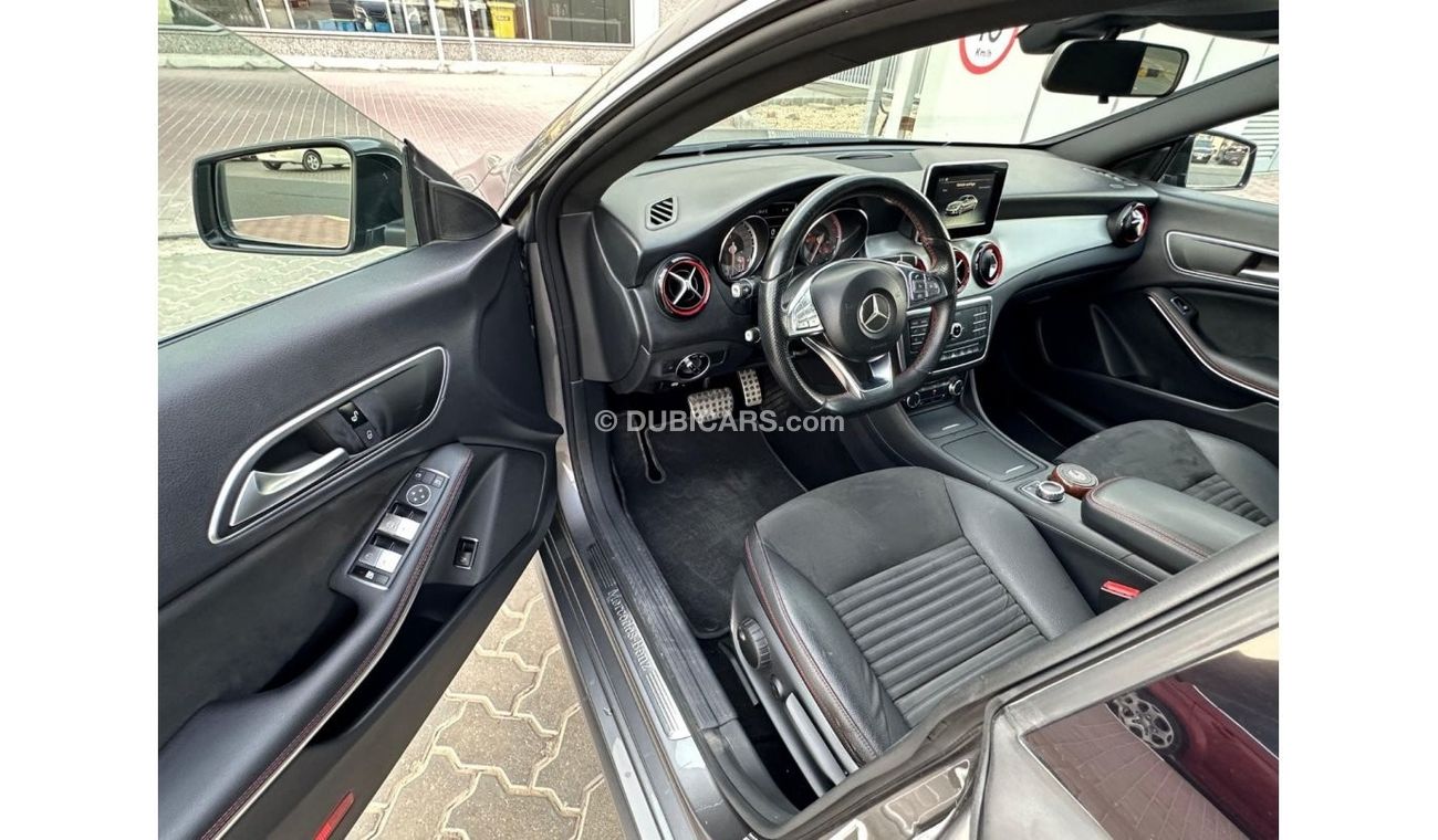 Mercedes-Benz CLA 250 Sport MERCEDES CLA-250 2015 GCC ORGINAL PAINT // ACCIDENT FREE // PERFECT CONDITION