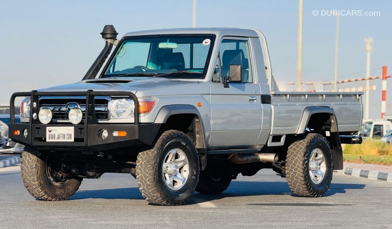 تويوتا لاند كروزر بيك آب SINGLE CABIN | 4 X 4 | PREMIUM BULL BAR | RHD | 2010 | 4.5L DIESEL | RHD | AIR SNORKEL