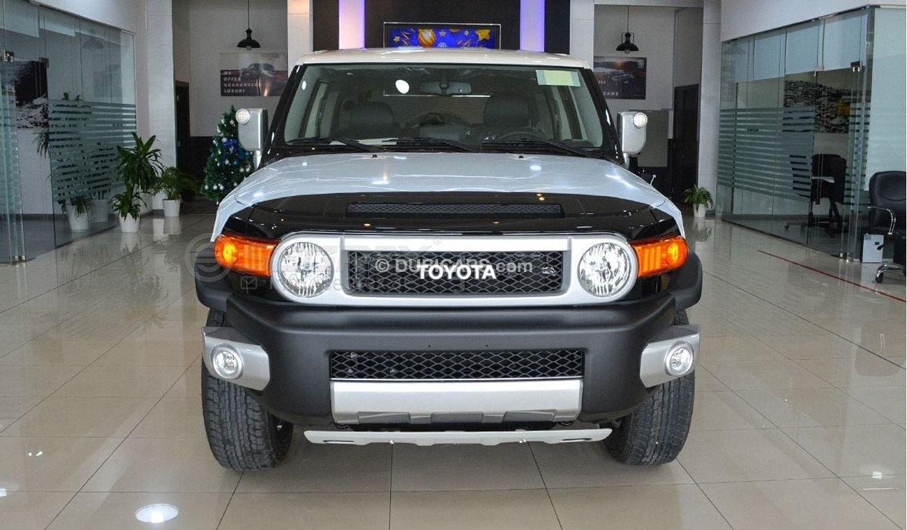 Toyota FJ Cruiser CAR WITH JBL SOUND SYSTEM