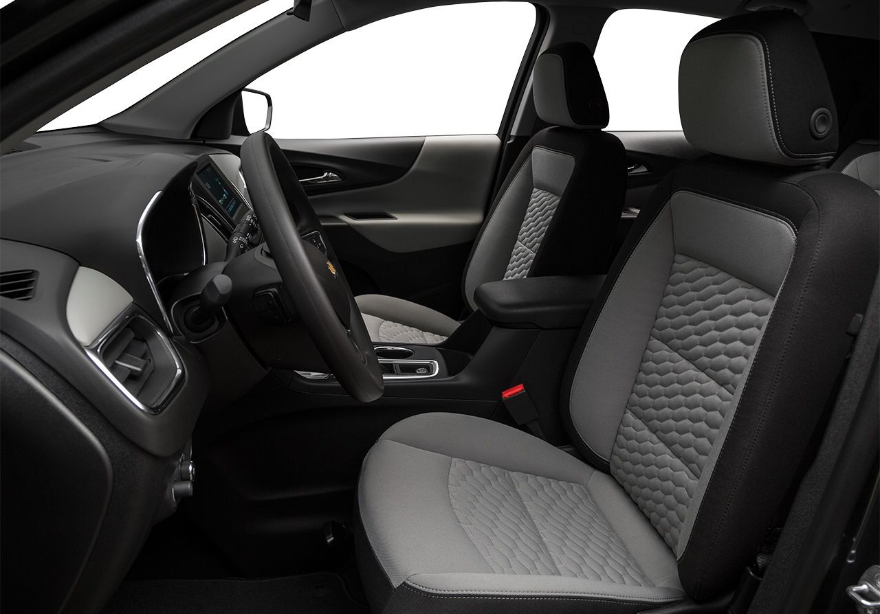 Chevrolet Equinox interior - Front Seats