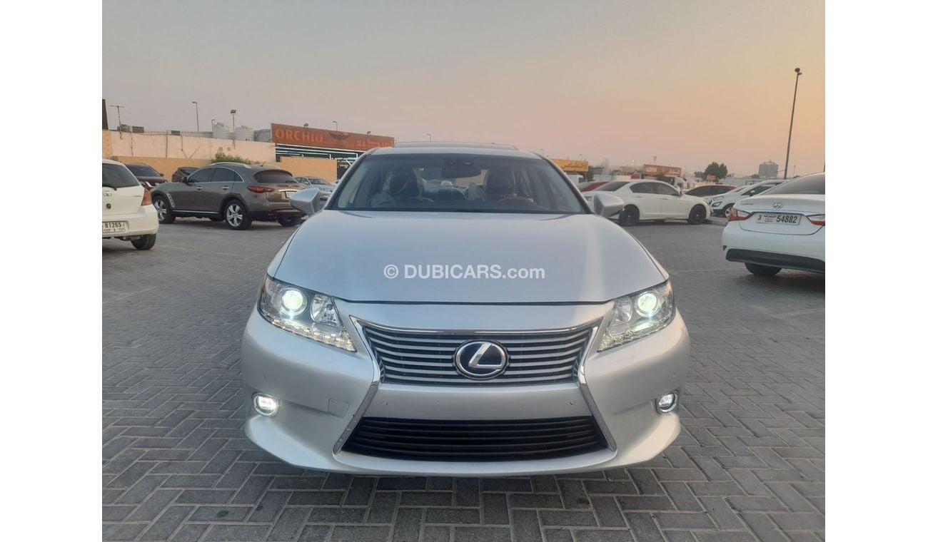 لكزس ES300h Lexus Es300h 2013 hybrid