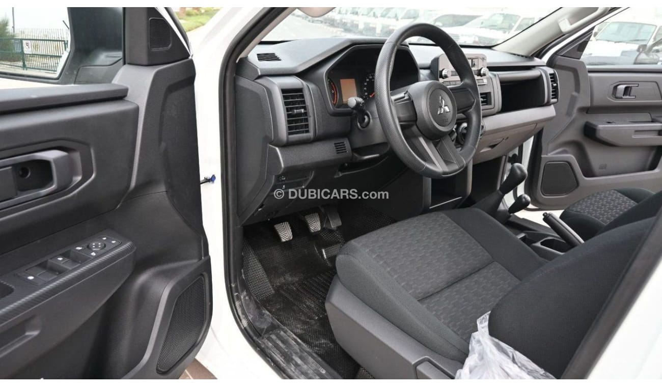 ميتسوبيشي L200 Toyota Hilux Single Cab 2.4L Manual 2024