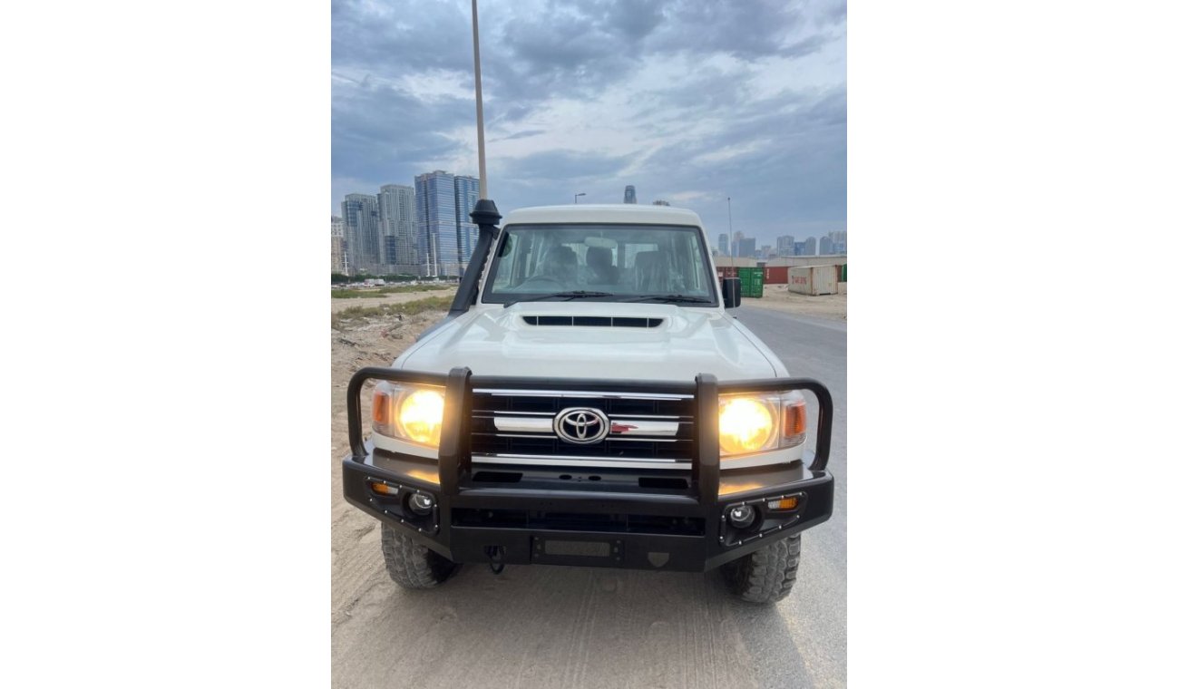 Toyota Land Cruiser Hard Top Toyota landcuriser hardtop 2019 Right hand drive