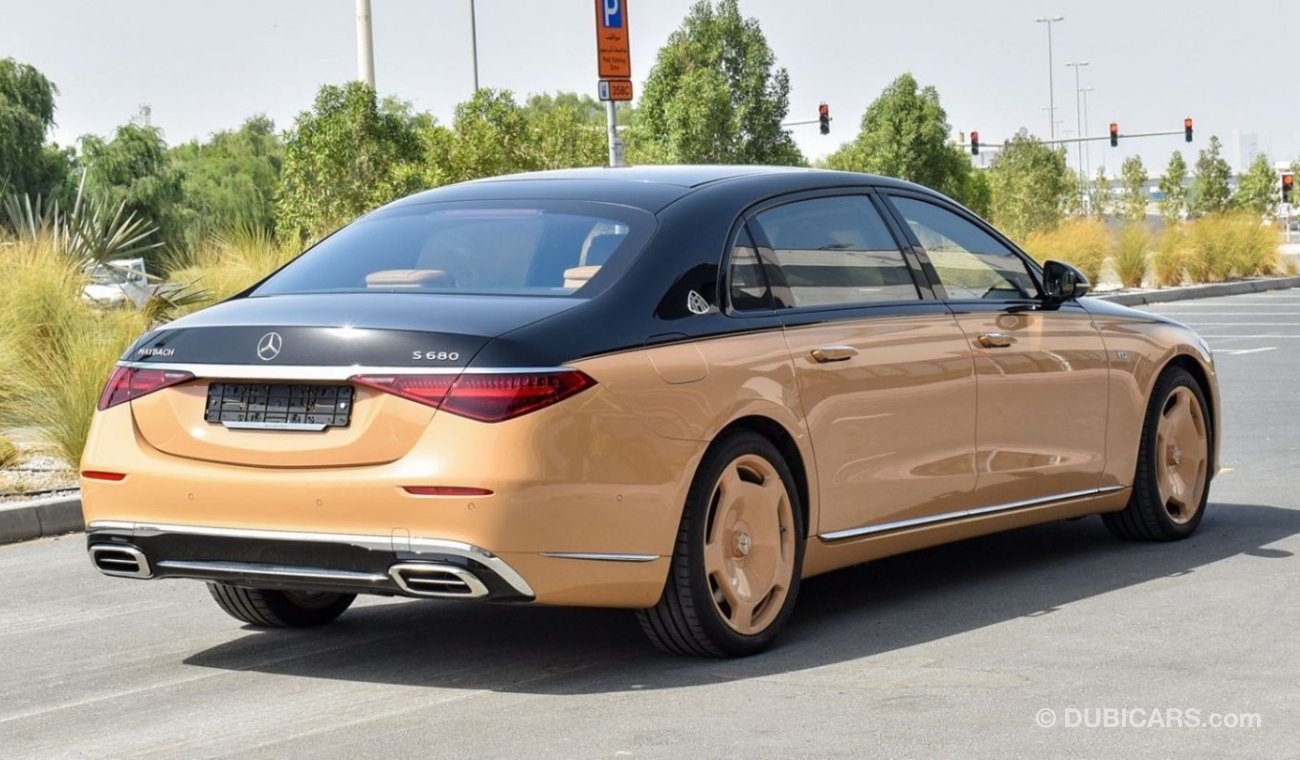 مرسيدس بنز S680 Maybach 2023 Mercedes-Maybach S680 VIRGIL ABLOH 1 of 150 brand new - Korean specs is available for sale. War